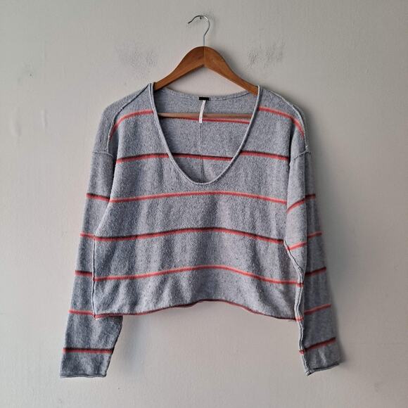 Free People Make You Mine Sweater in Gray w Orange & Pink Striped -Size S/P - Picture 3 of 10